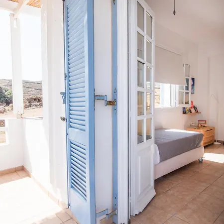 Blue Zen Kithnos, Cycladic House Kanala